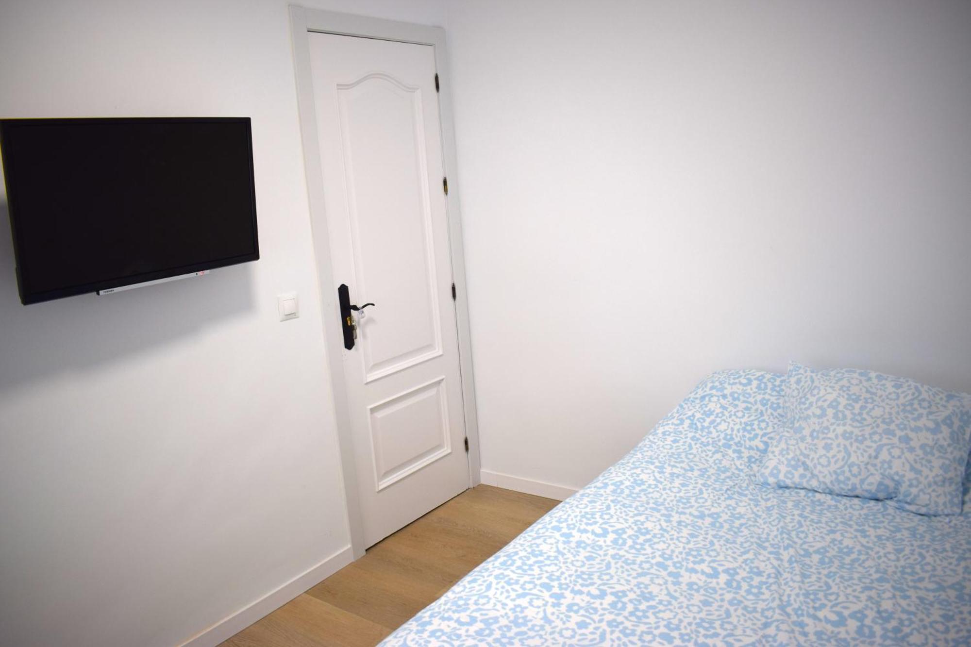 Bueno, Bonito Y Barato Apartment Málaga Exterior foto
